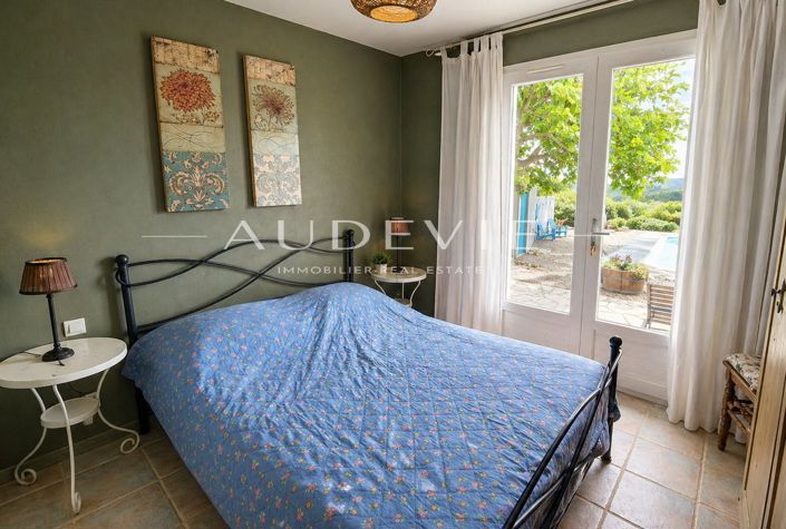 Image No.13-4 Bed House for sale