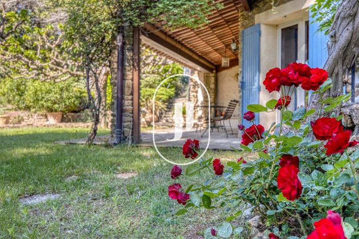 Image No.9-5 Bed House for sale