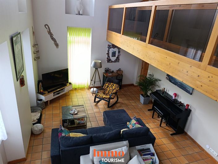 Image No.4-House for sale