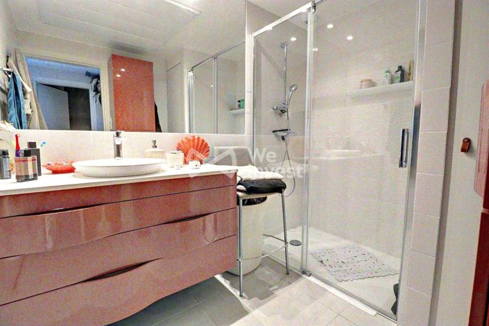 Image No.17-3 Bed Apartment for sale