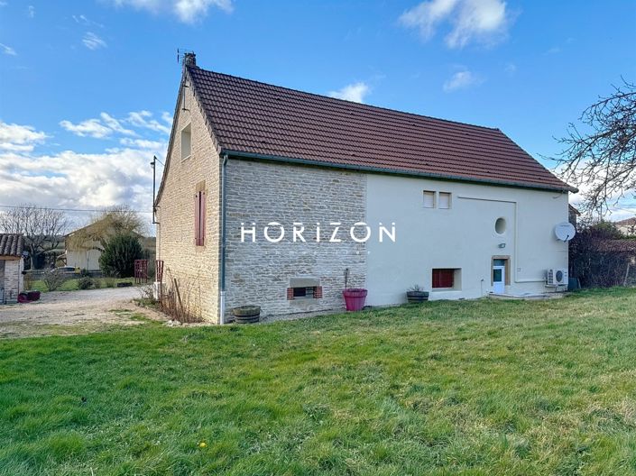 Image No.11-4 Bed House for sale