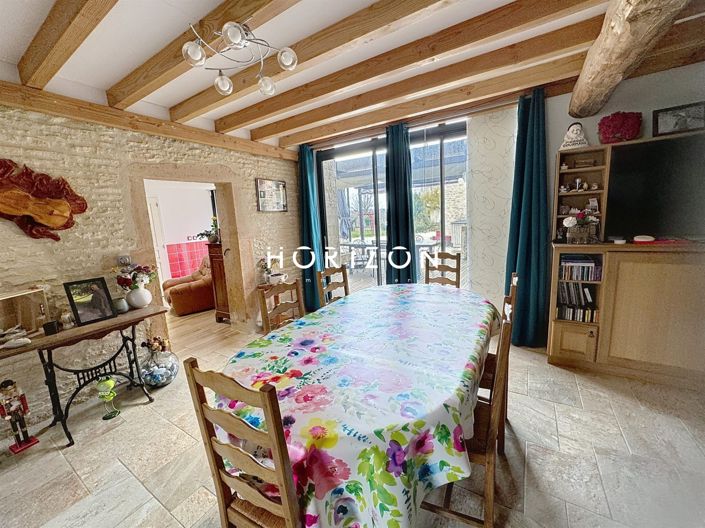 Image No.5-4 Bed House for sale