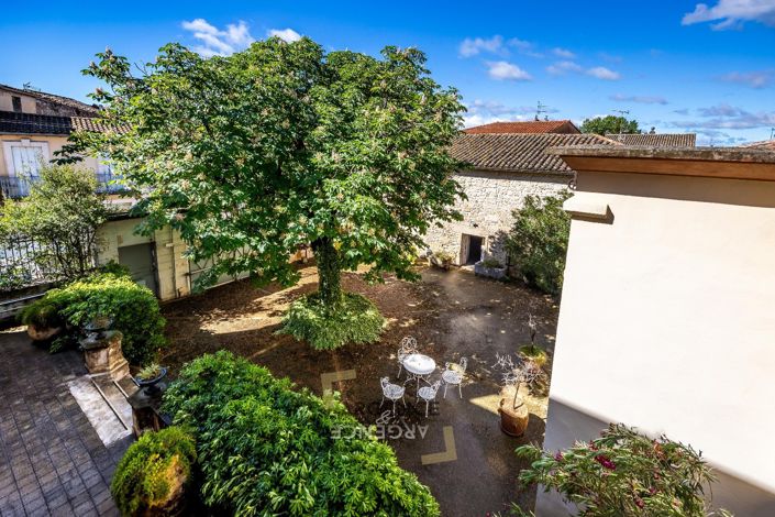 Image No.4-5 Bed Property for sale