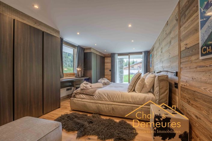 Image No.27-5 Bed House for sale