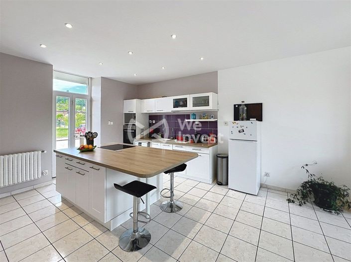 Image No.3-4 Bed House for sale