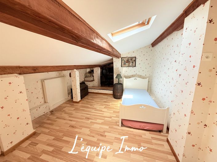 Image No.18-5 Bed House for sale