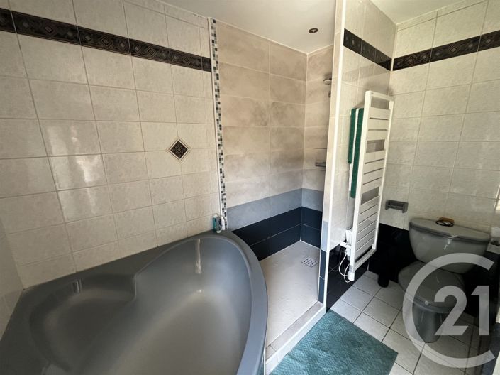 Image No.22-3 Bed House for sale