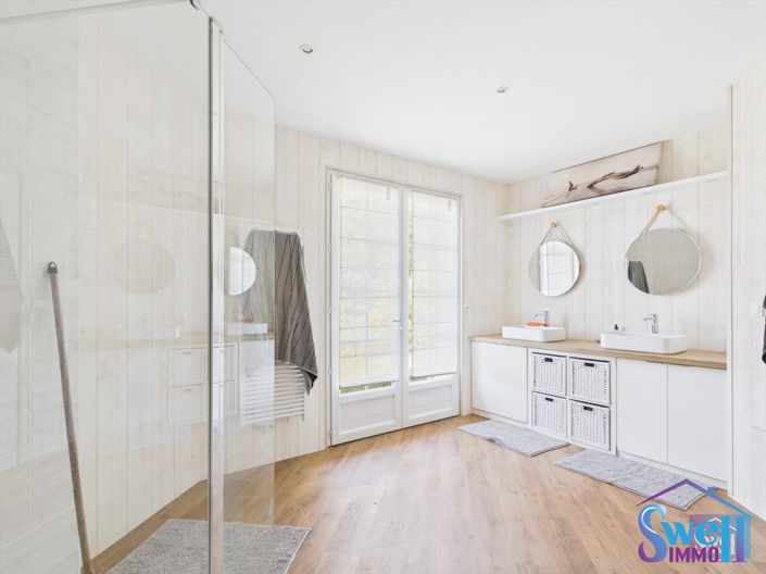 Image No.15-4 Bed House for sale