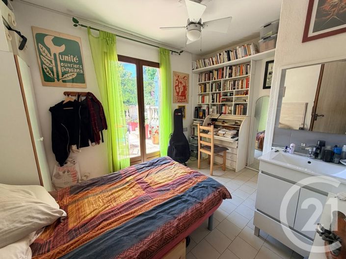 Image No.10-4 Bed House for sale