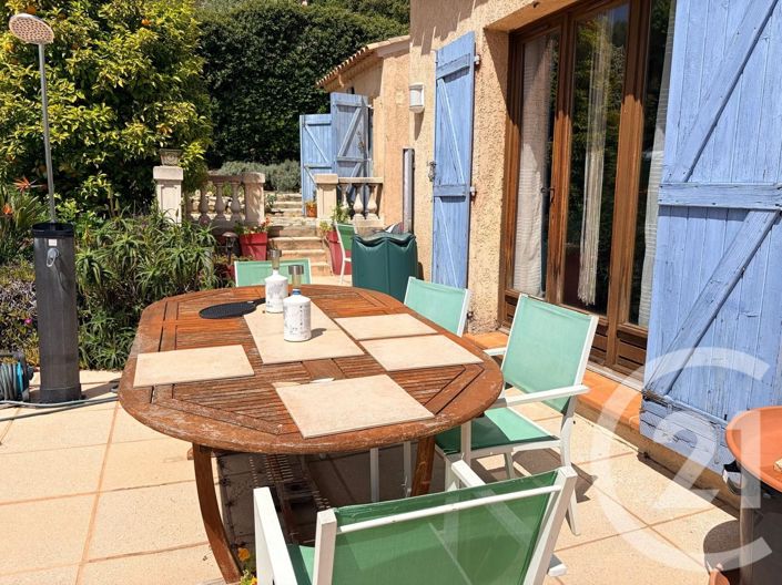 Image No.16-4 Bed House for sale