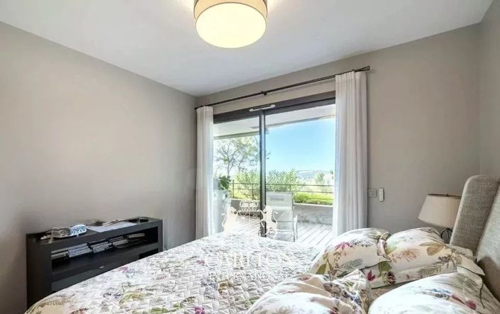 Image No.17-3 Bed Apartment for sale