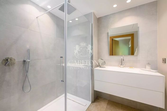 Image No.19-3 Bed Apartment for sale