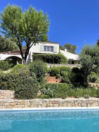 Image No.19-4 Bed House for sale