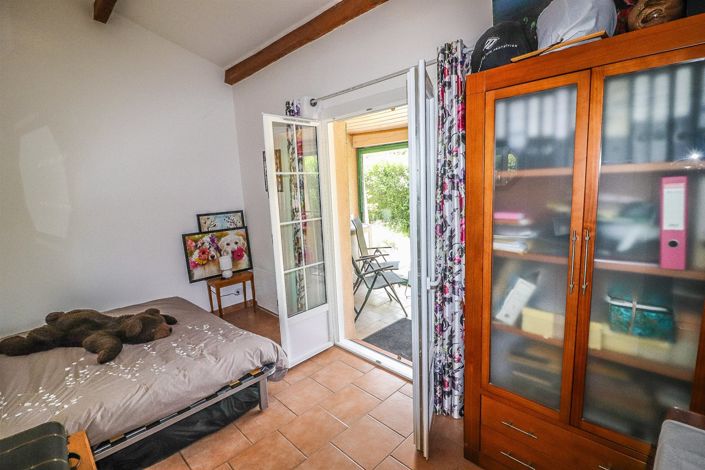 Image No.15-3 Bed House for sale