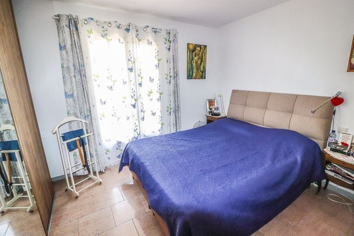 Image No.16-3 Bed House for sale