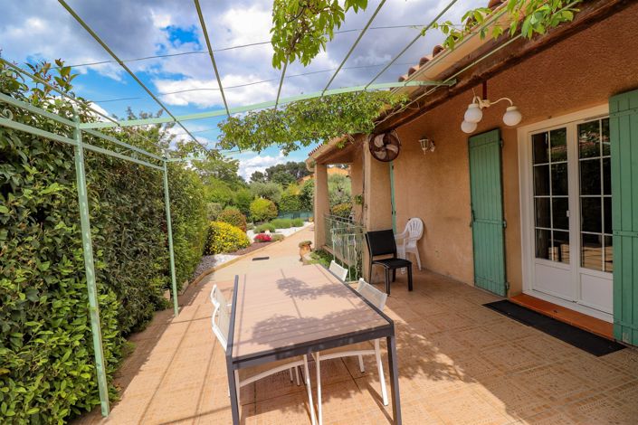 Image No.3-3 Bed House for sale