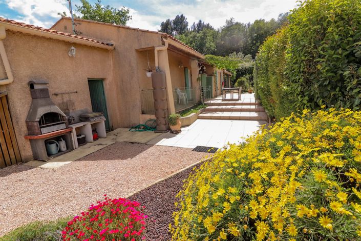 Image No.45-3 Bed House for sale