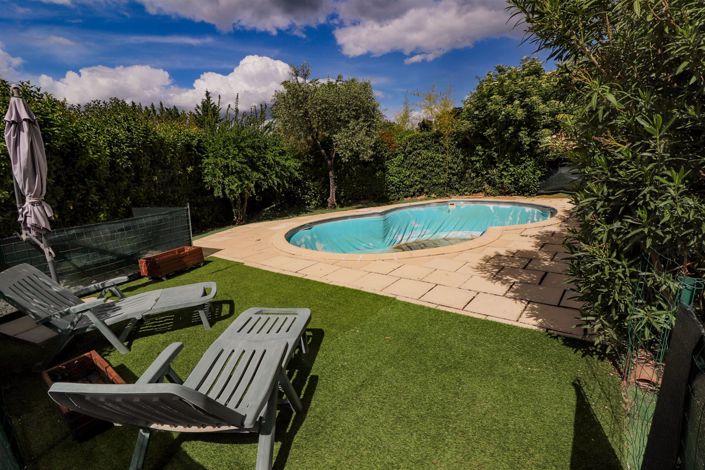 Image No.46-3 Bed House for sale