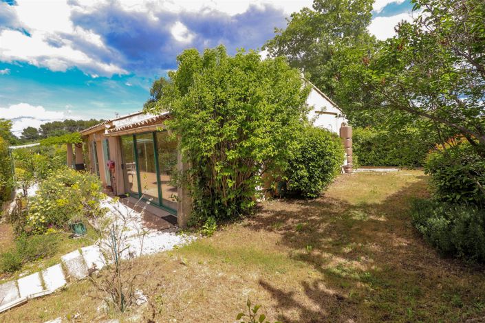 Image No.52-3 Bed House for sale