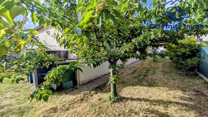 Image No.14-3 Bed House for sale