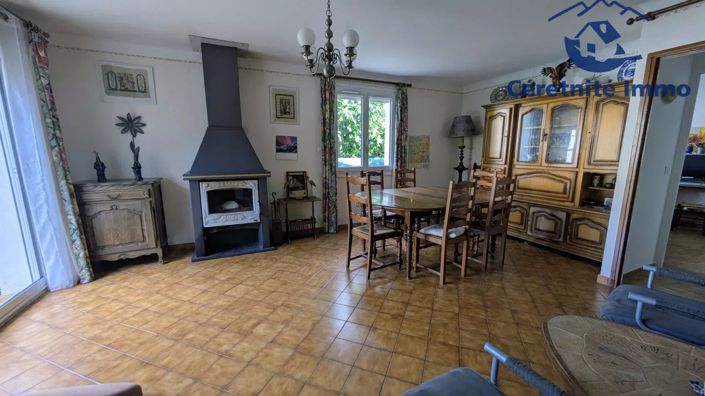Image No.4-3 Bed House for sale