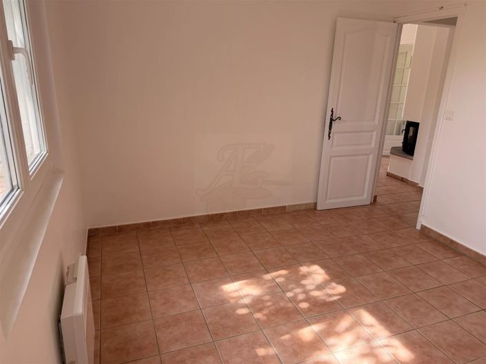 Image No.31-2 Bed House for sale