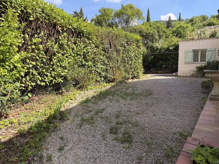 Image No.5-2 Bed House for sale