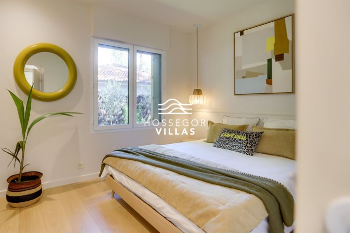Image No.20-4 Bed House for sale
