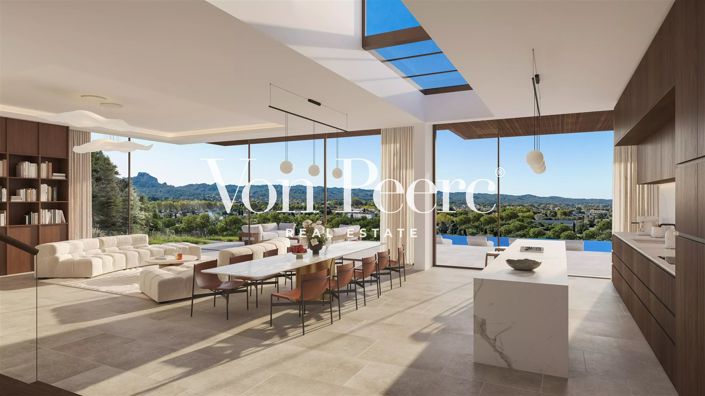 Image No.2-6 Bed House for sale