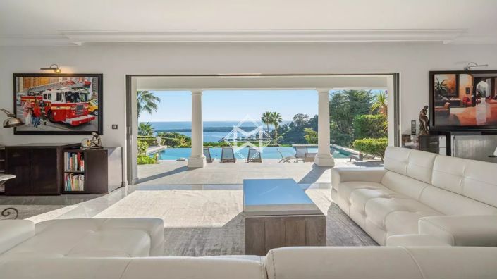 Image No.5-5 Bed House for sale