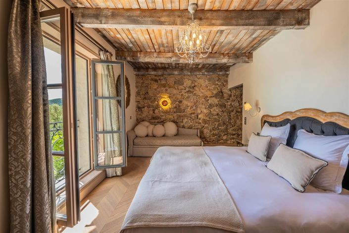 Image No.23-4 Bed House for sale