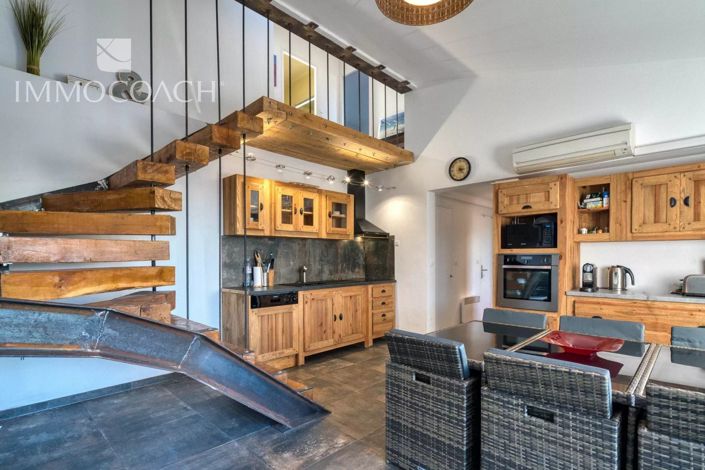Image No.4-4 Bed House for sale