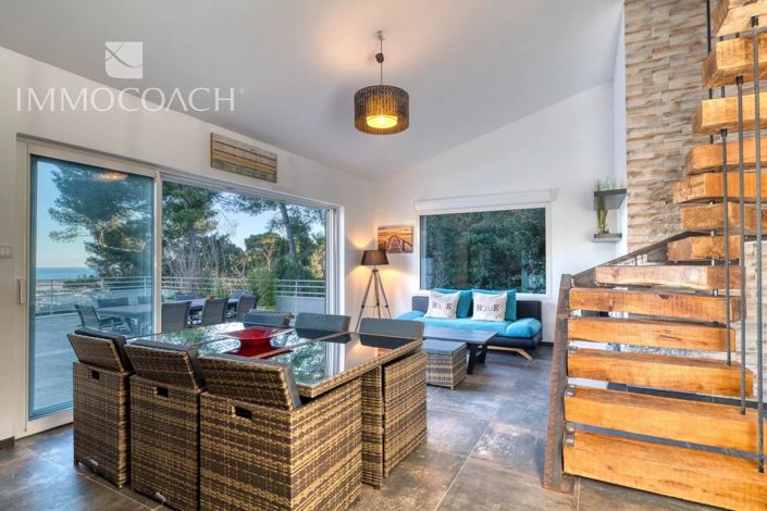 Image No.8-4 Bed House for sale