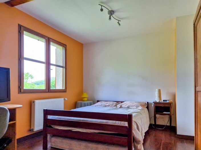 Image No.16-3 Bed House for sale