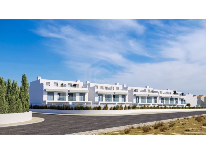 Image No.18-3 Bed House for sale