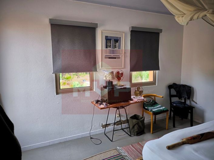 Image No.10-3 Bed House for sale