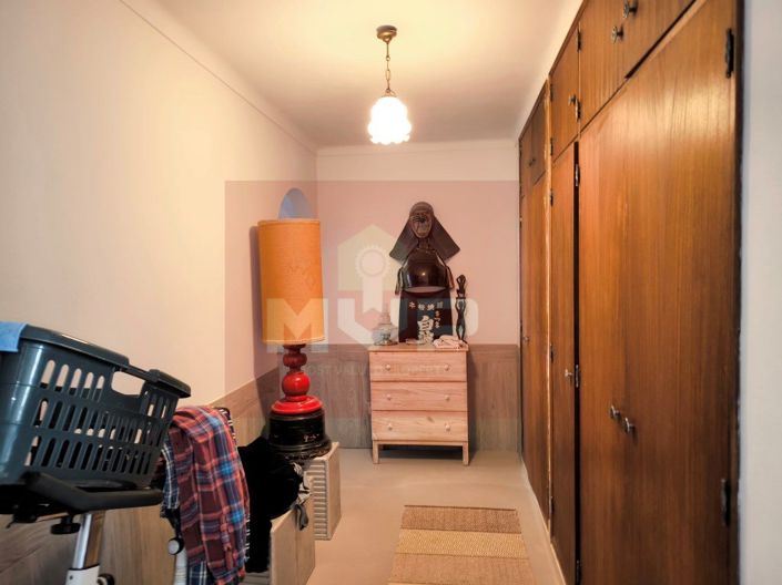 Image No.13-3 Bed House for sale