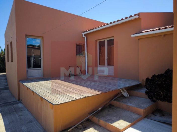 Image No.27-3 Bed House for sale