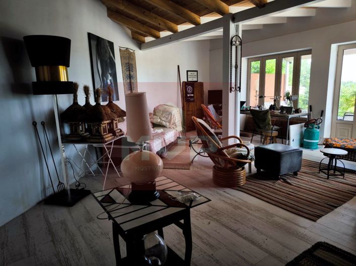 Image No.3-3 Bed House for sale