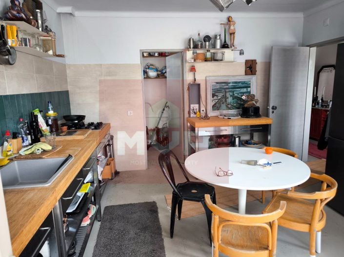 Image No.6-3 Bed House for sale