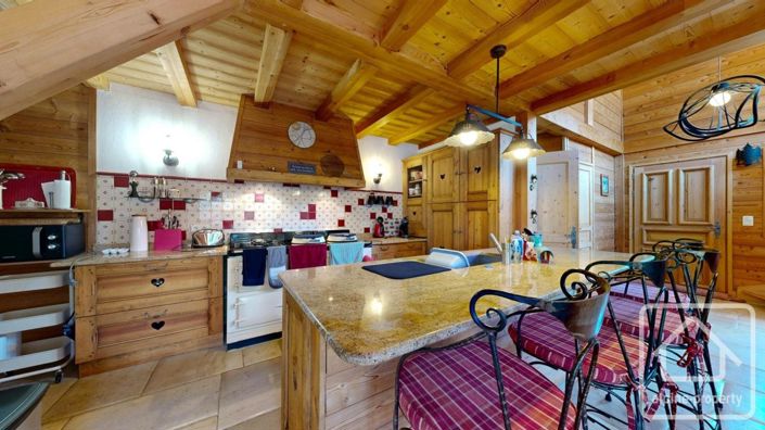 Image No.10-4 Bed Property for sale