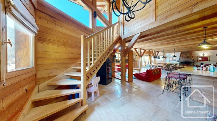 Image No.12-4 Bed Property for sale