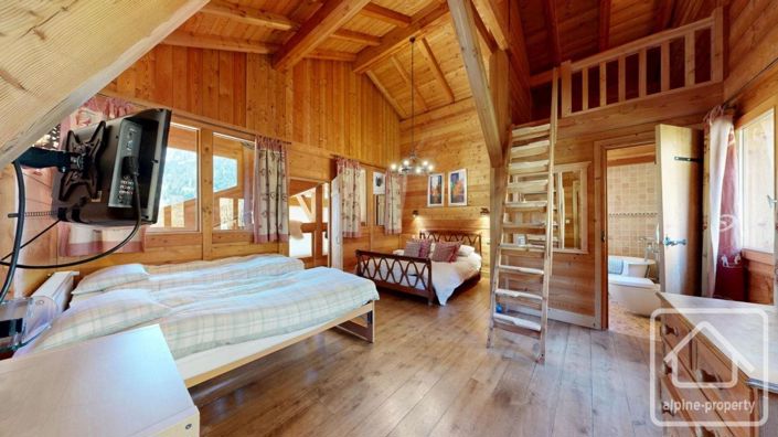 Image No.14-4 Bed Property for sale