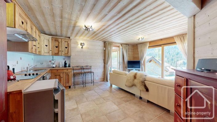 Image No.24-4 Bed Property for sale