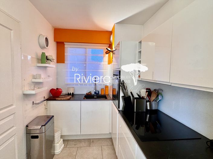 Image No.10-3 Bed Apartment for sale