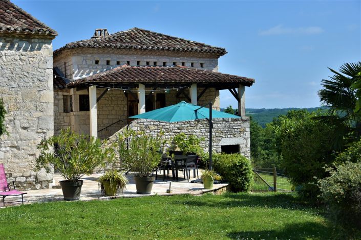 Image No.18-5 Bed House for sale