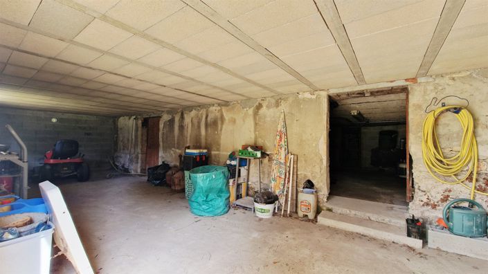 Image No.19-5 Bed House for sale