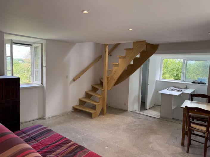 Image No.12-1 Bed House for sale