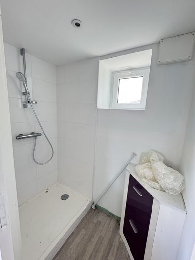 Image No.14-1 Bed House for sale