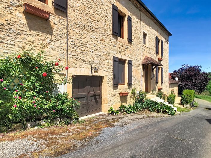 Image No.3-4 Bed House for sale